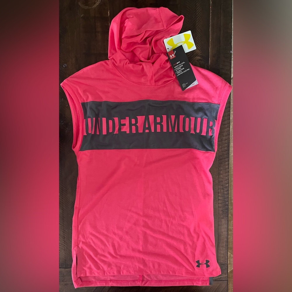 UNDER ARMOUR Heat Gear hooded sleeveless top size M NWT
